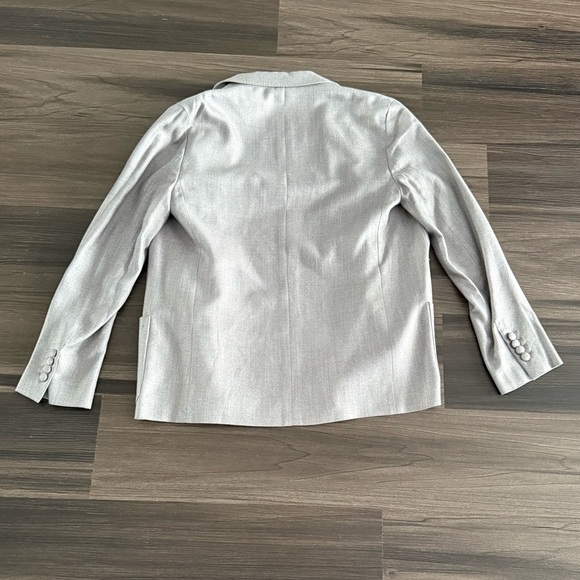 Giorgio Armani Silver Sport Coat with Blue Accent - Picture 4 of 4